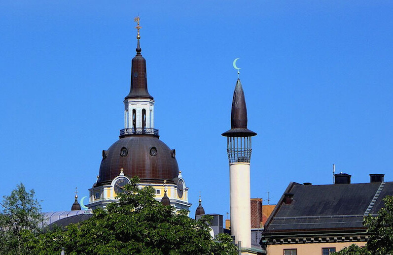 Katarina Church and Stockholm Mosque, Stockholm, Sweden. CREDIT: <a href="https://commons.wikimedia.org/wiki/File:Katarina_kyrka_%26_Stockholms_mosk%C3%A9.JPG">Poxnar/Wikimedia</a>
