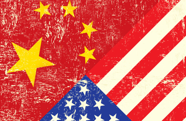 <a href="http://www.shutterstock.com/pic-129683057/stock-vector-usa-and-chinese-grunge-flag.html?src=uMfVM_BxZH9iaq3VqHHamQ-1-0"> USA and China Flag </a> via Shutterstock
