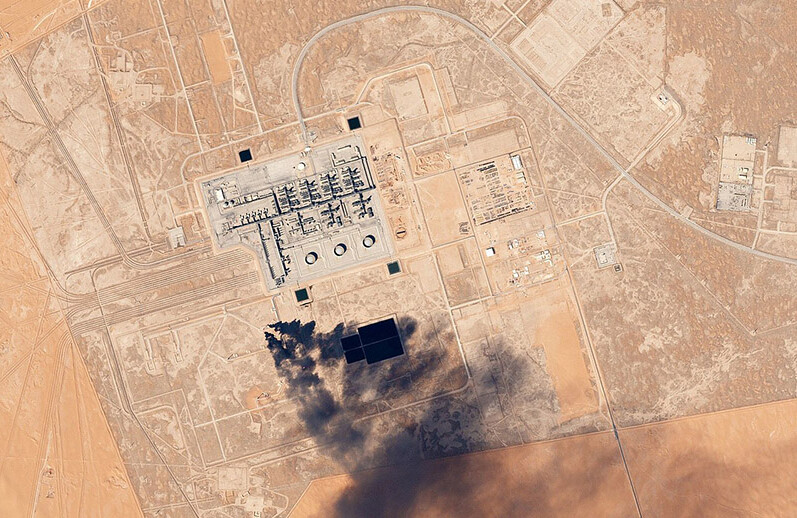 Khurais Oil Processing Facility in Saudi Arabia, February 2017. CREDIT: <a href=https://commons.wikimedia.org/wiki/File:Khurais_Oil_Processing_Facility,_Saudi_Arabia_by_Planet_Labs.jpg>Planet Labs, Inc. (CC)</a>.
