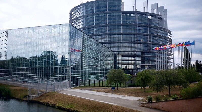 European Parliament, Strasbourg. CREDIT: <a href="https://www.flickr.com/photos/paulrobertlloyd/29652323774/">Paul Lloyd</a> (<a href="https://creativecommons.org/licenses/by-nc-sa/2.0/">CC</a>)