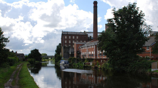 Closed-down factory along the Leeds/Liverpool Canal in Burscough. <br>CREDIT: <a href="http://flickr.com/photos/uli_harder/780825372/" target=_blank">Uli Harder</a> (<a href="http://creativecommons.org/licenses/by-sa/2.0/deed.en-us" target=_blank">CC</a>)
