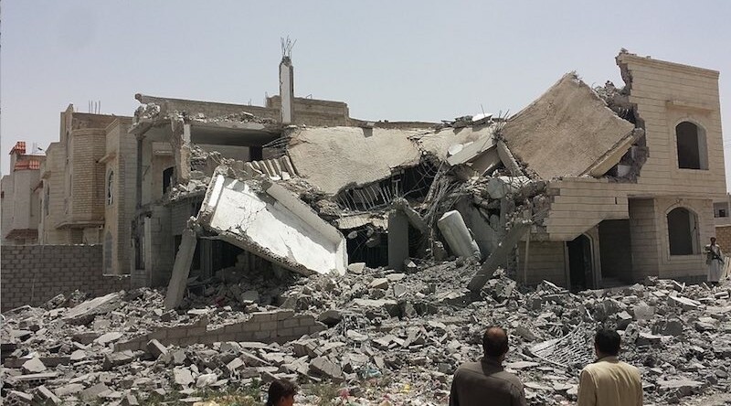 Destroyed house in the south of Sanaa, 2015. CREDIT: <a hfer="https://commons.wikimedia.org/wiki/File:Destroyed_house_in_the_south_of_Sanaa_12-6-2015-4.jpg">Ibrahem Qasim</a> (<a href="https://creativecommons.org/licenses/by-sa/4.0/deed.en"> CC</a>)