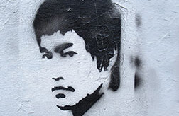 Bruce Lee. CREDIT:  <a href="http://www.flickr.com/photos/duncan/3799221080/">duncan c</a>, <a href="http://creativecommons.org/licenses/by-nc/2.0/deed.en">(CC)</a>