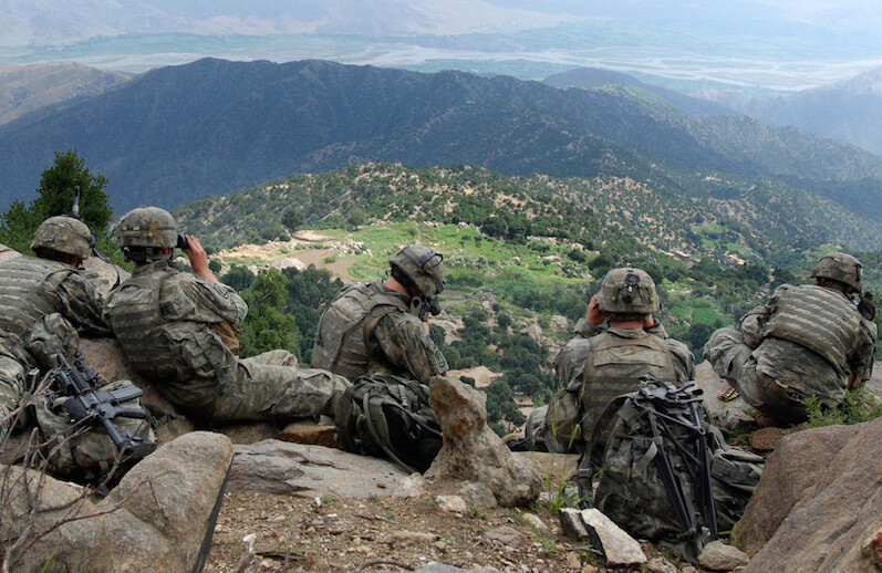 U.S. Army scouts in Kunar Province, Afghanistan, 2006. CREDIT: <a href="https://www.flickr.com/photos/familymwr/5285853107/">familymwr</a> <a href="https://creativecommons.org/licenses/by/2.0/">(CC)</a>
