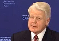 Photo of H.E. Dr. Olafur Ragnar Grimsson, President of Iceland at the Carnegie Council