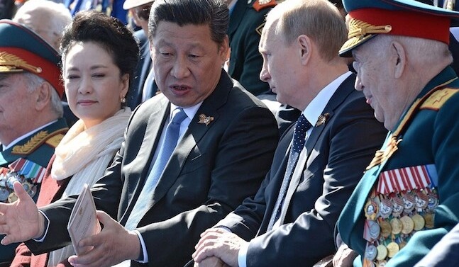 Xi and Putin at the Moscow Victory Day Parade, May 2015. CREDIT: <a href="http://bit.ly/2gC1XiE">kremlin.ru</a>